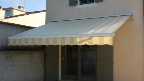 Store sur-mesure pour les particuliers